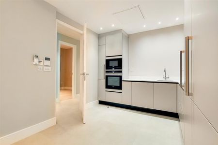 Fitzjohns Avenue, Hampstead, London - Photo 3