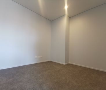 Location, Location, Location - Photo 5