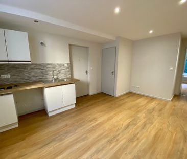 Location Appartement 2 pièces 27m² - Photo 3