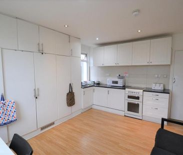 House share to rent - Photo 5