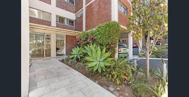 HOLDING FEE RECEIVED - Photo 1