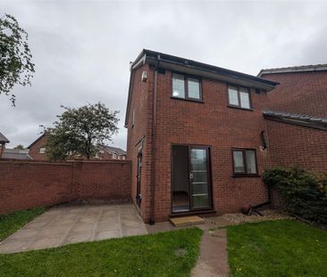 3 Beds - Detached house - - Photo 4