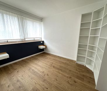 Location Appartement 4 pièces 110m² - Photo 4