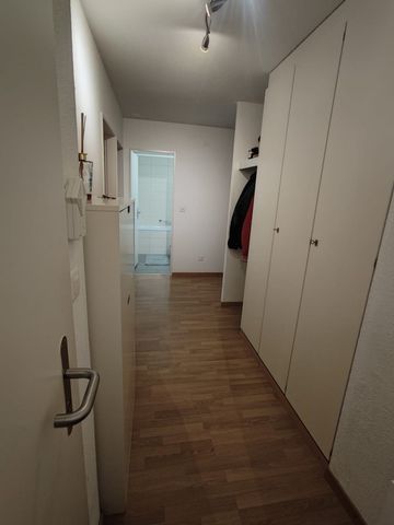 Rent a 3 ½ rooms apartment in Ebmatingen - Foto 4