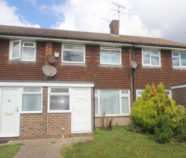 3 bedroom terraced house to rent - Photo 6