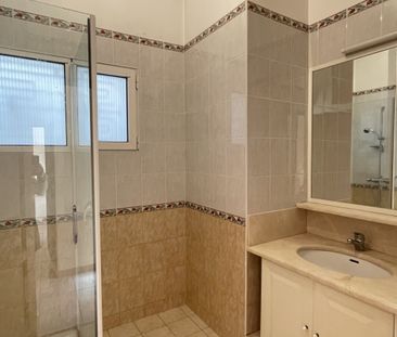 À louer Spacieux T4 de 99 m2 au calme absolu, proche centr - Photo 6