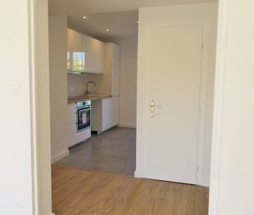T4, Rue Preston, Nîmes, 970€ H.C, 88m² - Photo 3
