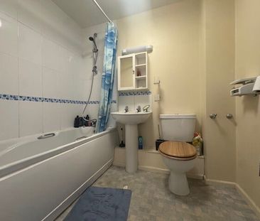 Avonmouth Road, Avonmouth - Photo 2