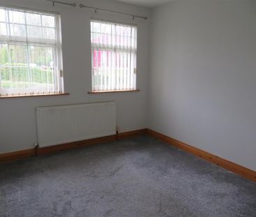 32 Birchdale Manor, Lurgan, BT66 7SY - Photo 4