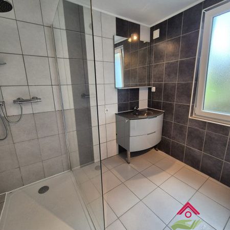 F1 de 40 m² au RDC surélevé - Hundling - Photo 4