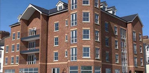 Melrose House, Granville Road, IP11 - Photo 2