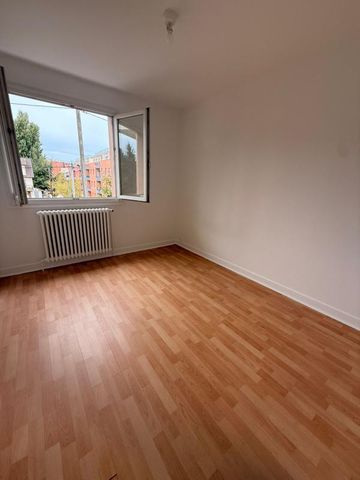 Location Appartement 3 pièces 64m² LIVRY GARGAN 93190 - Photo 5