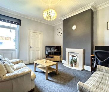 2 bed lower flat to rent in NE32 - Photo 3