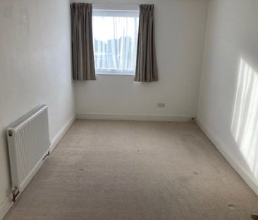 1, Sutton Court - Photo 3
