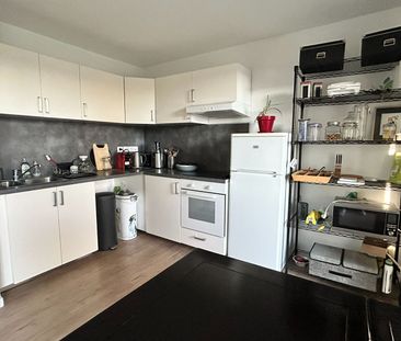 Location Appartement 3 pièces 61m² LA MADELEINE 59110 - Photo 5