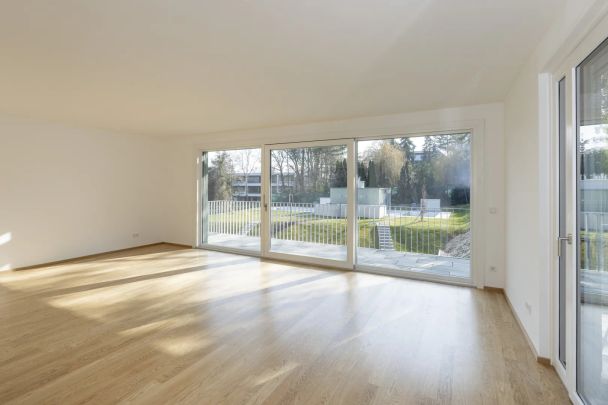 Wohnen auf höchstem Niveau in den Weinbergen! 3 Zimmer + ca. 104 m² Eigengarten! - Photo 1