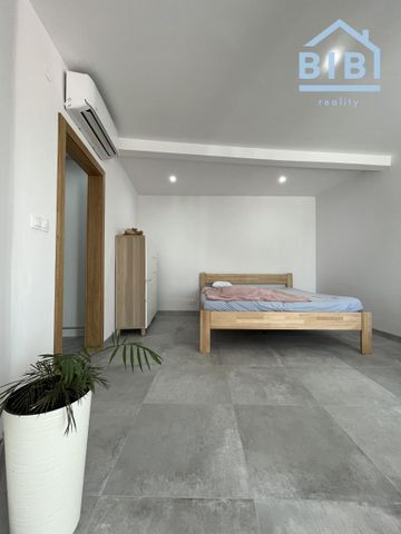 PRENÁJOM 2-izbový byt Piešťany - centrum - Photo 5