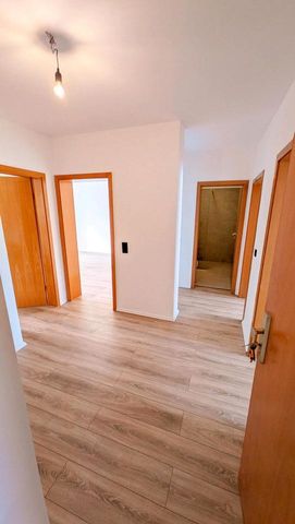 Modernisierte 3-Zimmer Wohnung | Süd-Balkon | Seen & Wald - Photo 2