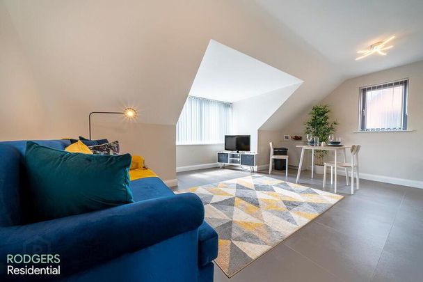 Apt 7, 1 Utility Street, Belfast, BT12 5JS - Photo 1