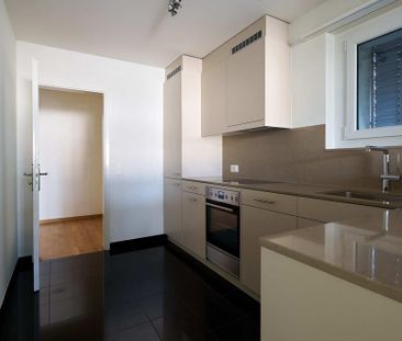 4.5-Zimmerwohnung im zentral gelegenen Wollishofen - Photo 3