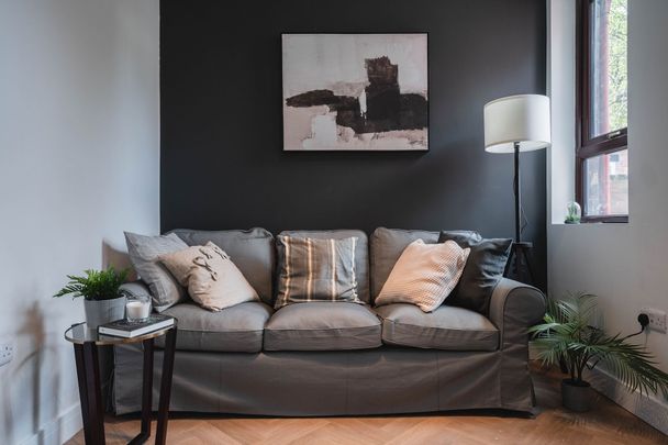 😍 Professional modern house share 😍 Bedroom 5 - Photo 1