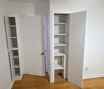 À LOUER – Grand 5 ½ lumineux et rénové à St-Hubert / Lemoyne 2 200 $ - Photo 2