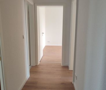 Einziehen und Wohlfühlen… 3-Zimmer-Wohnung mit Balkon - Photo 3