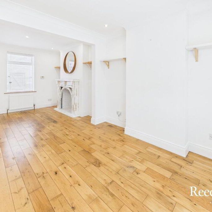 42 Scrabo Road, Newtownards, BT23 4NR - Photo 1