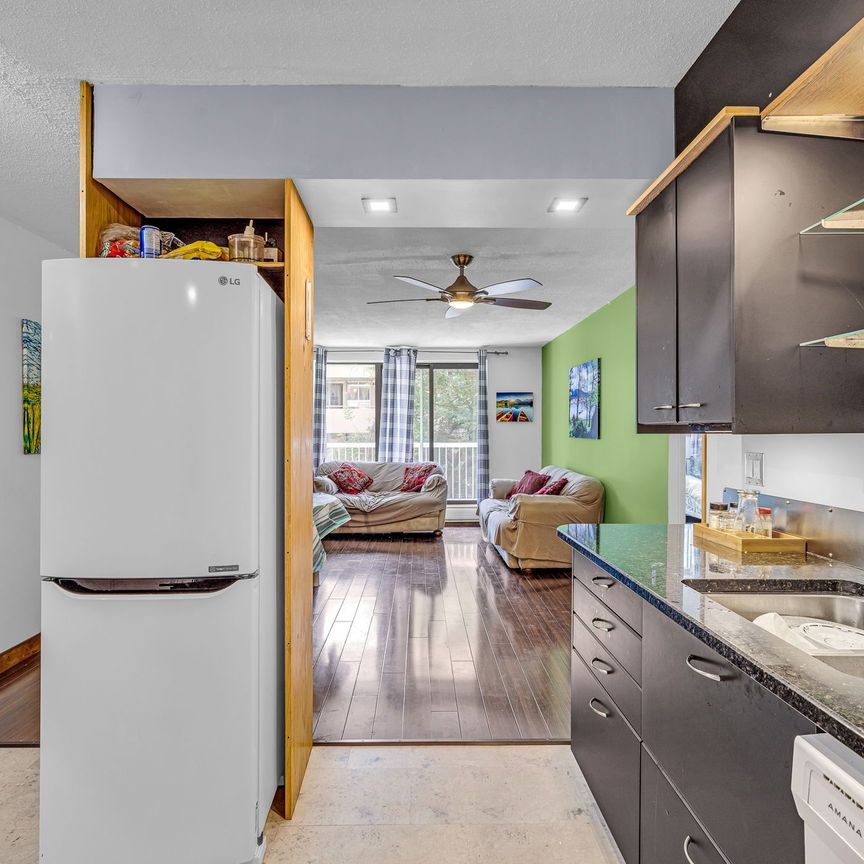 For Lease - 1180 Ohio Street Unit# 207, Billings Bridge - Riverside Park and Area, Ontario - Photo 1