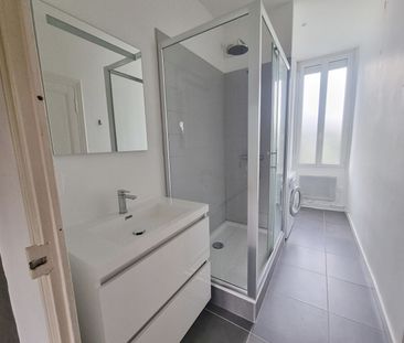 Location Appartement 1 pièce 36m² - Photo 3