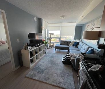 Great view at Dufferin & Lawrence - 1Bed 1Bath - Photo 1