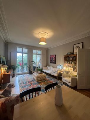 2 Bed Flat, Bolingbroke Grove, SW11 - Photo 1