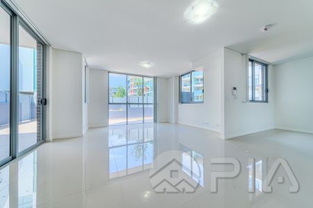 Spacious One Bedroom, Spectacular Specs, Perfect Size, Ultimate Value!! - Photo 2