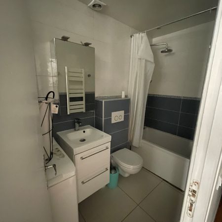 2 PIÈCES MEUBLES - 38.92 M² - LOCATION - 2 PIECES MEUBLES CAVE - Photo 4