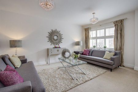 4 bedroom detached house to rent - Photo 4