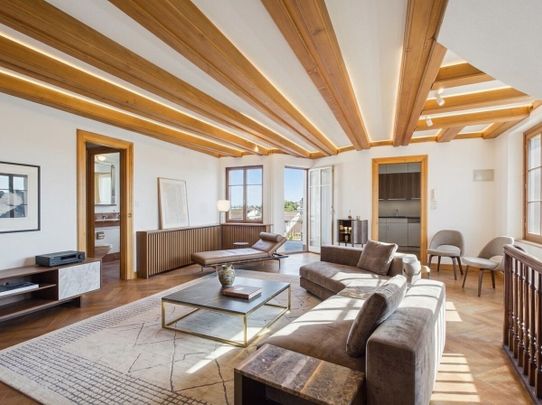 Charmante Maisonette mit sonnigem Balkon - Photo 1