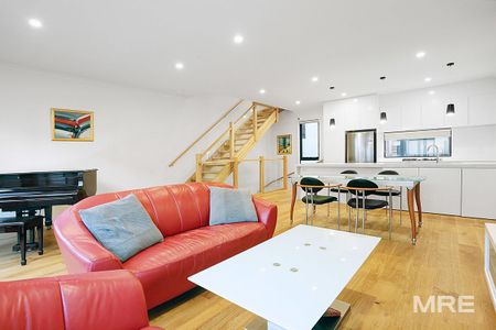 12 Candle Road, Port Melbourne - Photo 3