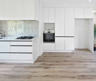 2 Bedroom Standalone House - Photo 2