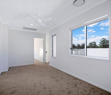 Low-Maintenance Family Living! - Photo 4