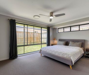 Spacious Family Haven in Quiet Location - Photo 5