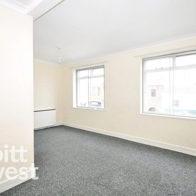 2 bedroom maisonette to rent - Photo 1