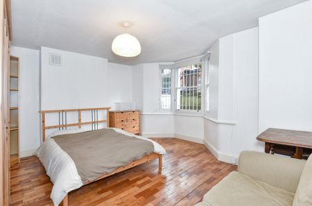 Sharsted Street, Kennington, London, SE17 - Photo 2