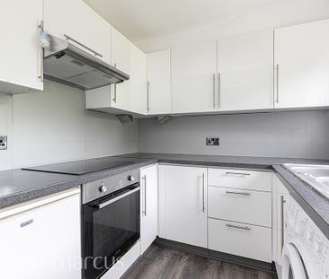 Pages Hill, Muswell Hill - Photo 4