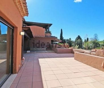 Alquiler de ático en Urbanización Guadalmina Baja, 150 - Foto 3