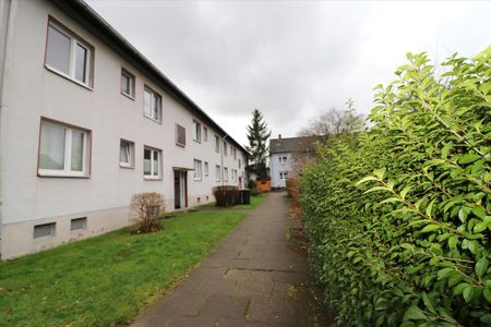 * 3 ZIMMER MIT BALKON * 3 ZI-Whg. im Sechsfamilienhaus, DU-Rheinhausen, Augustastr. - Photo 3