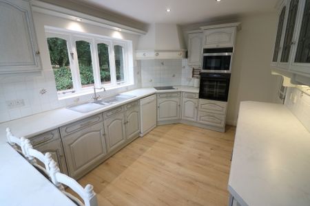 Manor Fields, West Ella - Photo 2