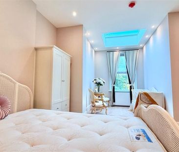 6 bedroom semi-detached house to rent - Photo 5