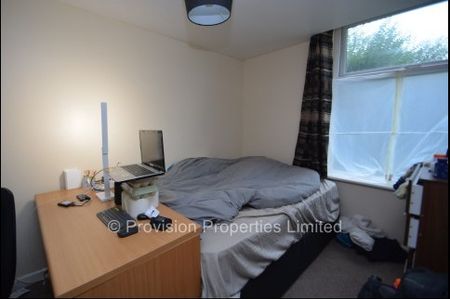 2 Bedroom Rentals in Leeds - Photo 5