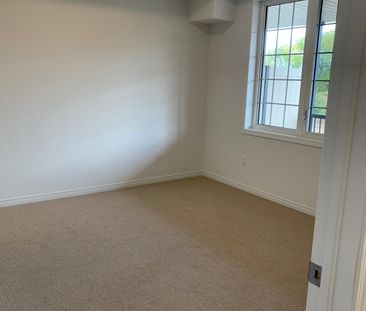 For Lease - 4350 EBENEZER Road Unit# 53, Brampton, Ontario - Photo 1