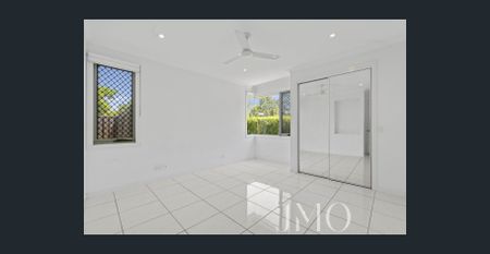 Large Family Home in Quite Ormeau Location - Photo 4